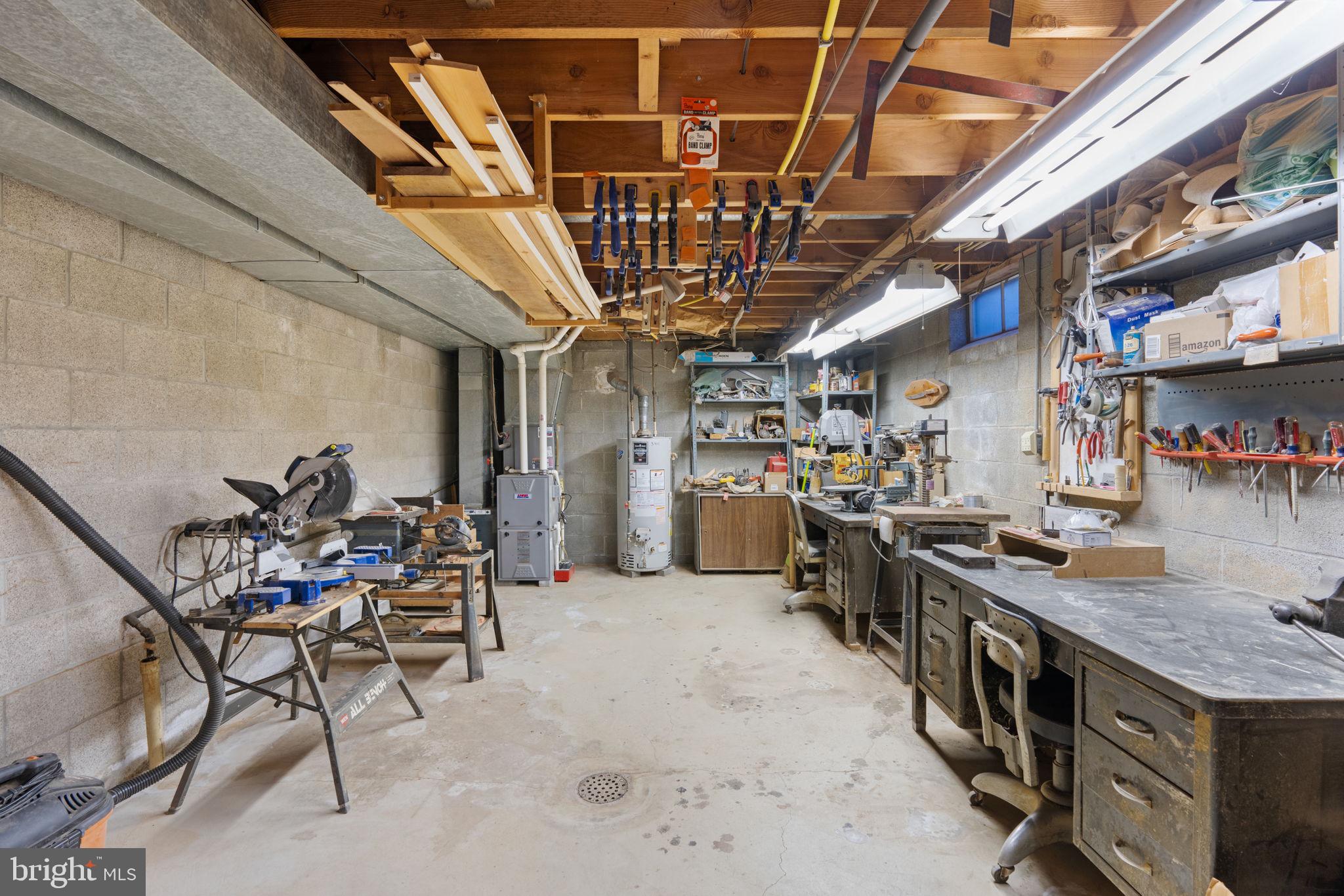 1121 OLD EAGLE ROAD
