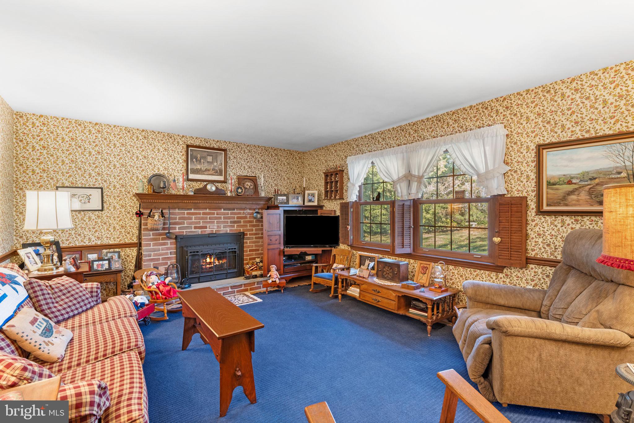 1121 OLD EAGLE ROAD