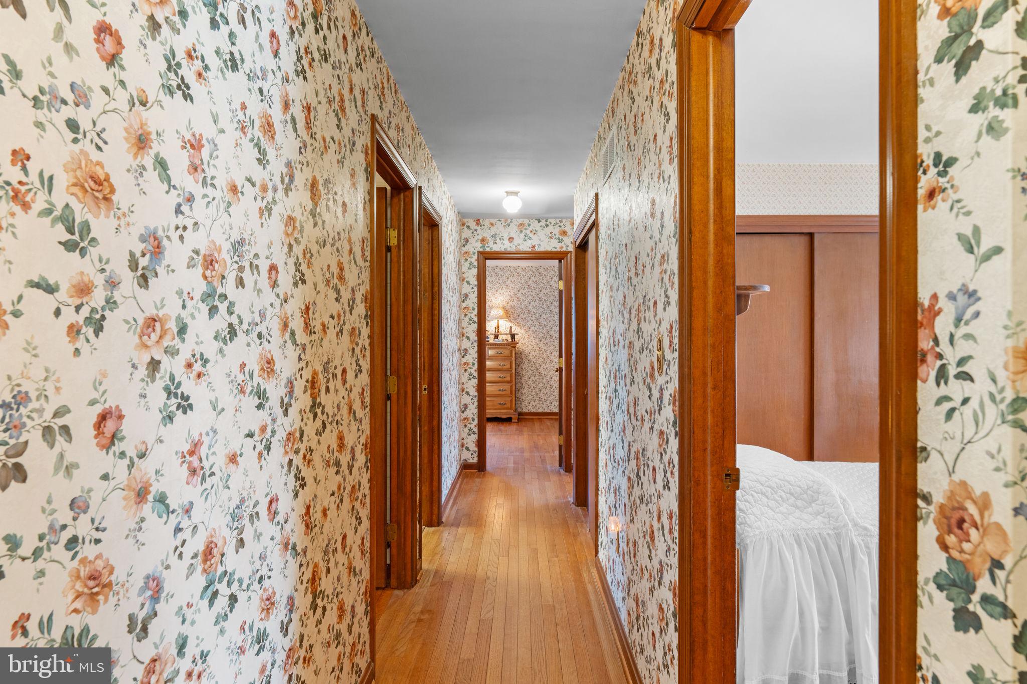 1121 OLD EAGLE ROAD