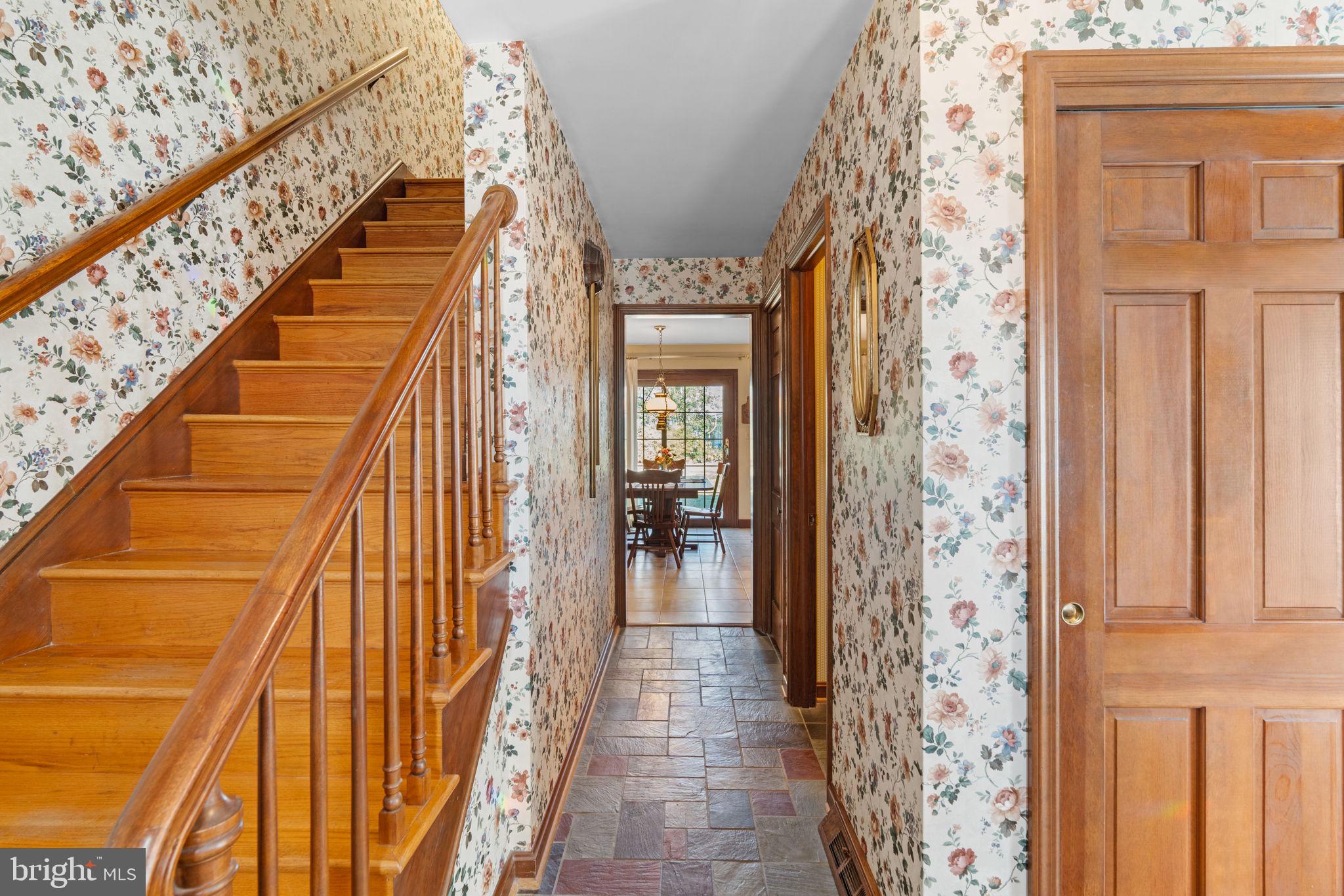 1121 OLD EAGLE ROAD