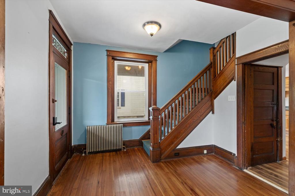 1108 WILLOW STREET PIKE