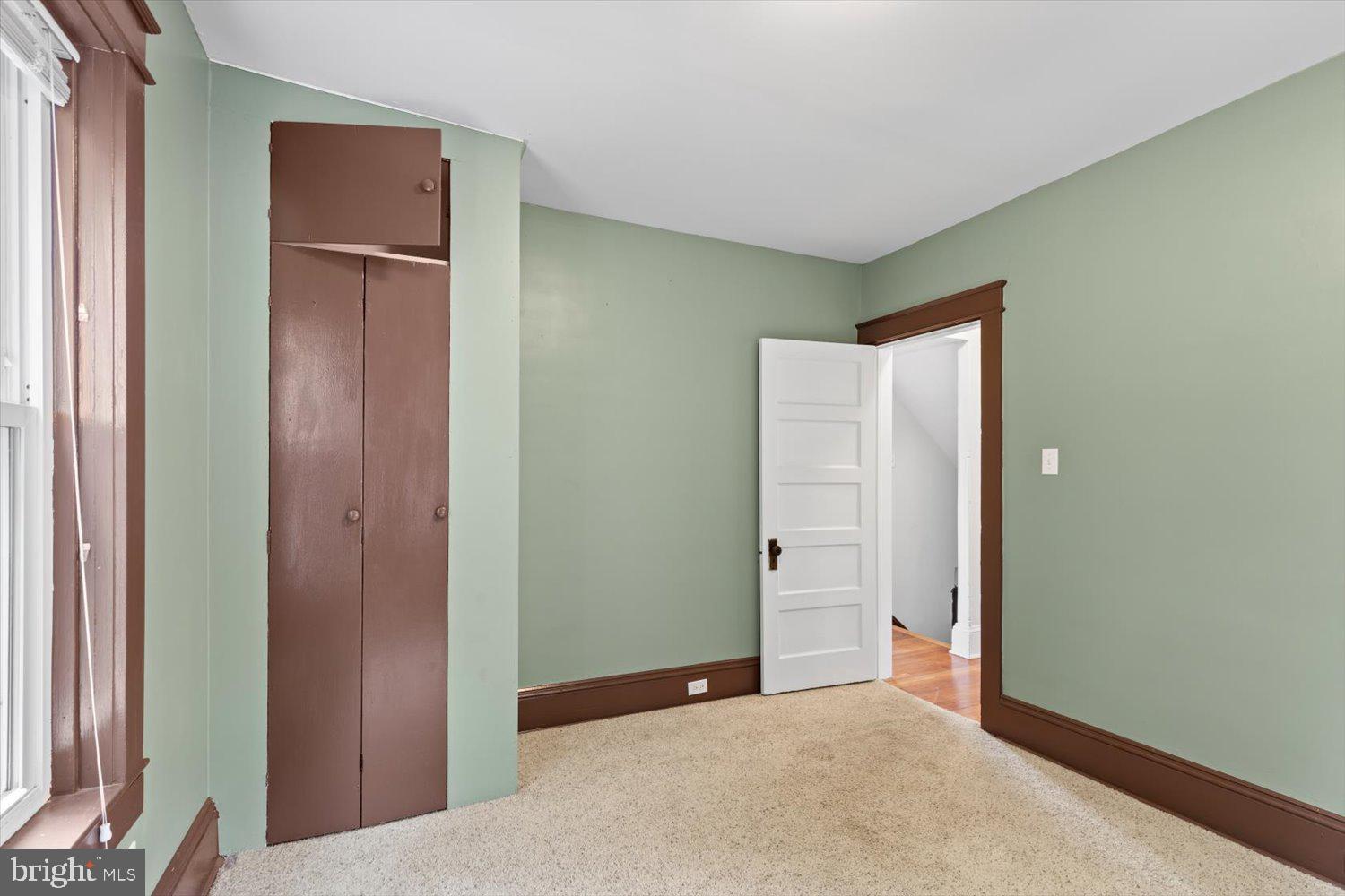 1108 WILLOW STREET PIKE