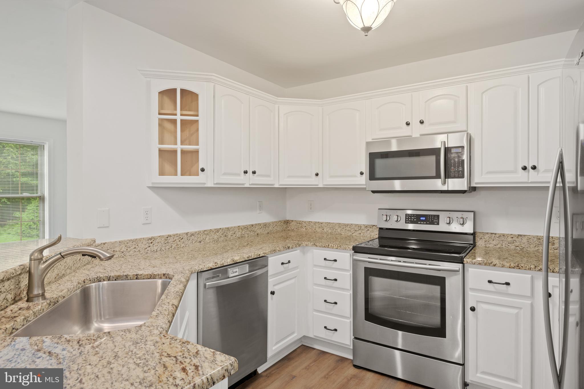 435 RABBIT HILL