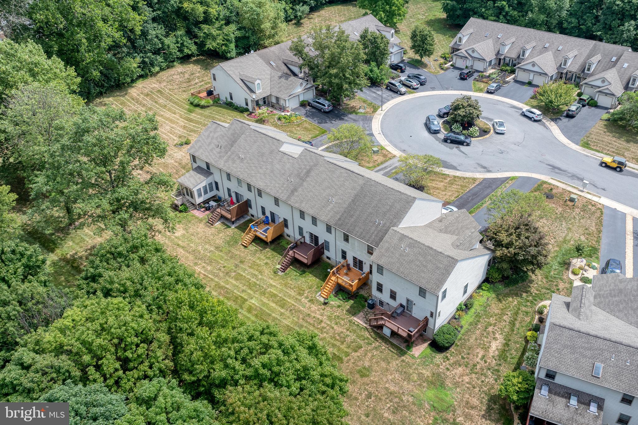 435 RABBIT HILL