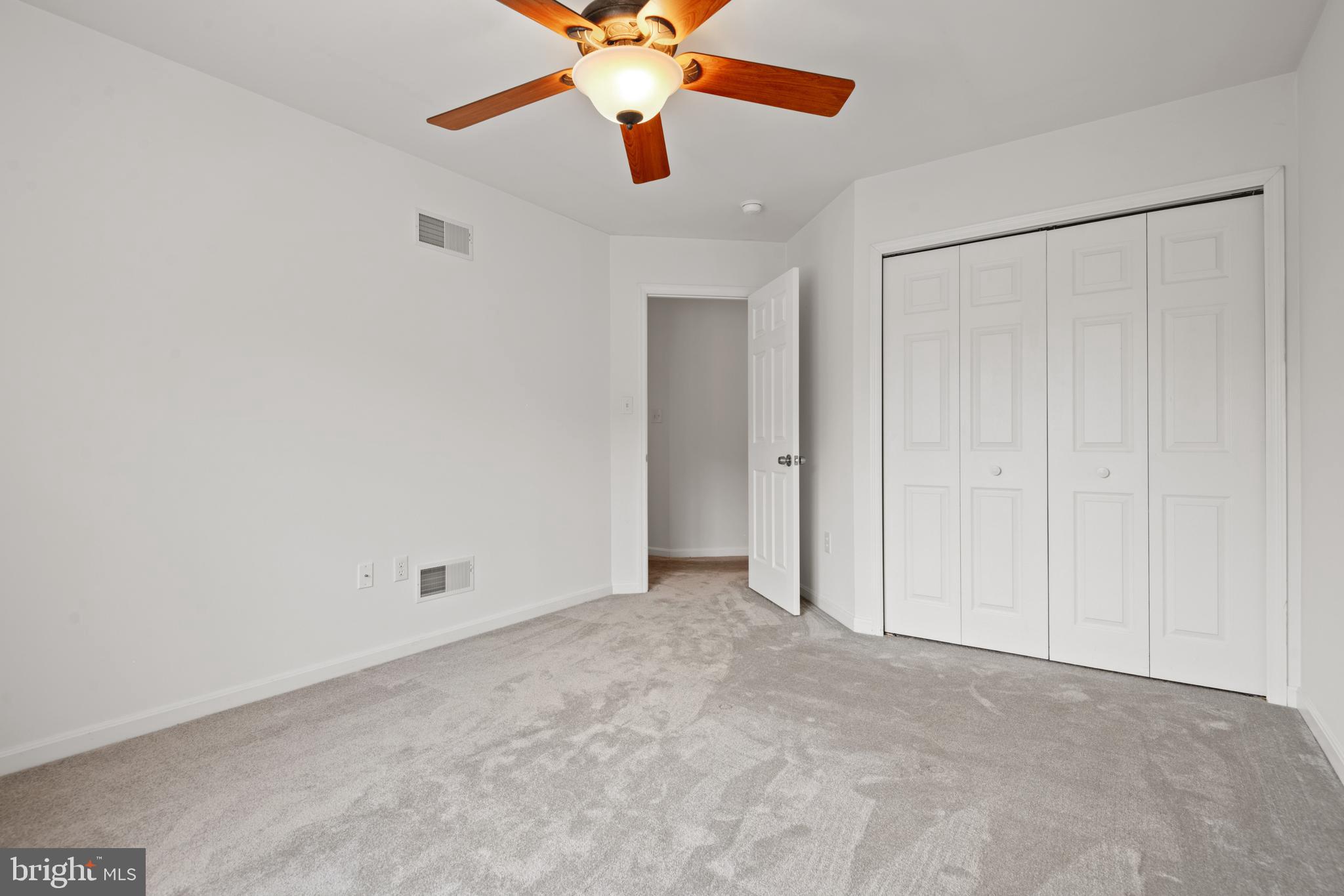 435 RABBIT HILL
