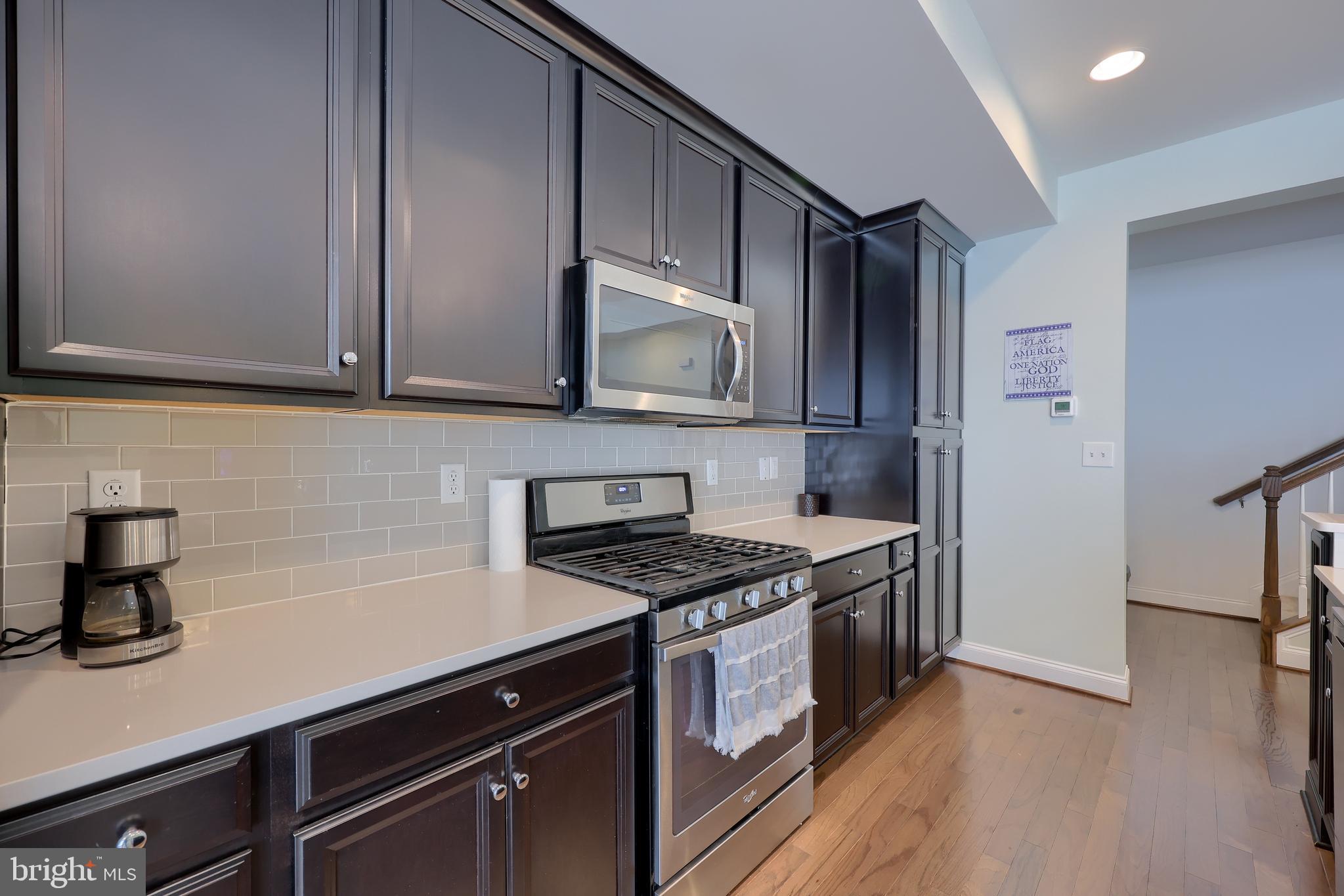 716 MAYER PLACE