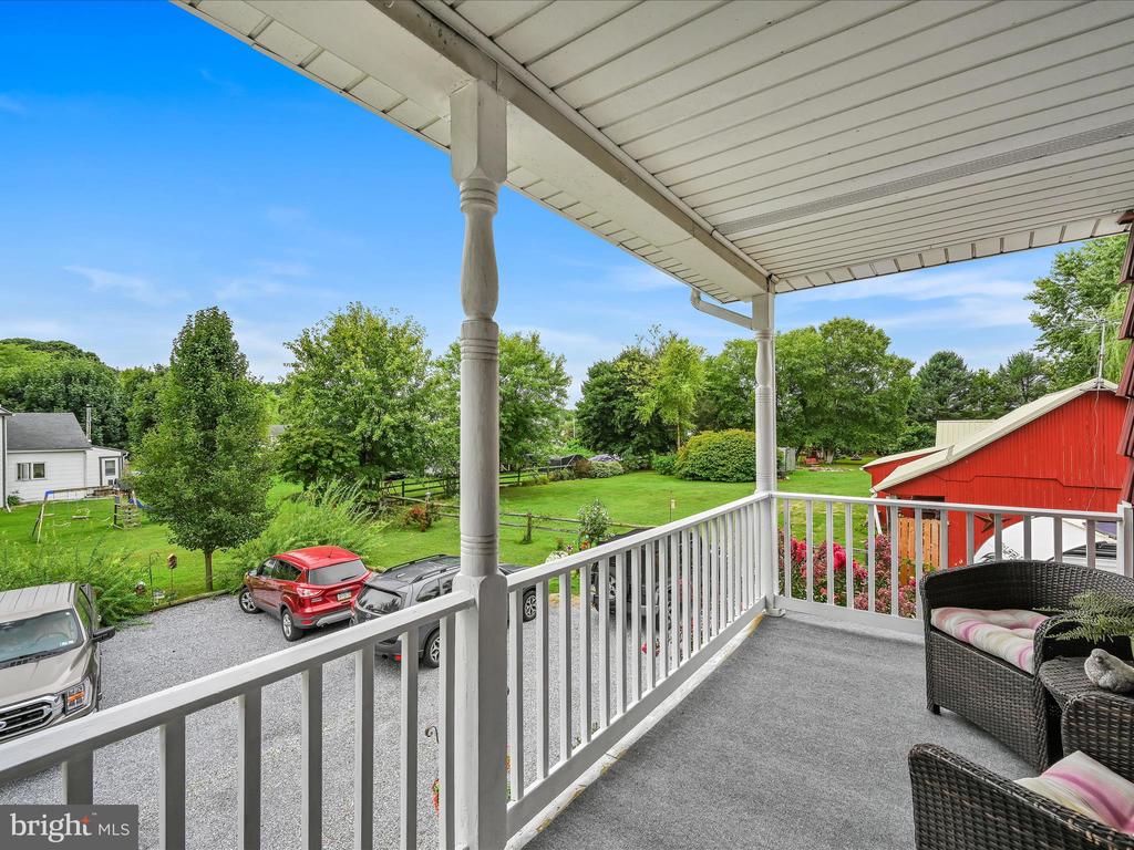 300 HILLDALE ROAD