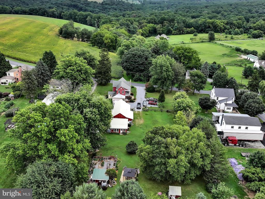300 HILLDALE ROAD