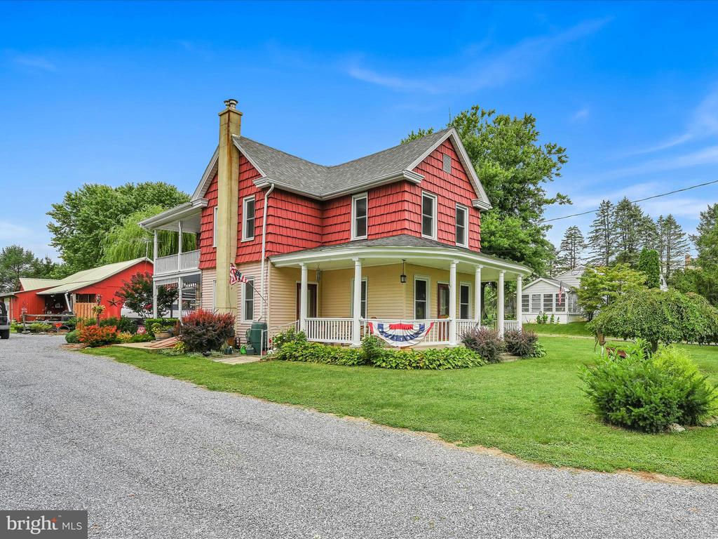 300 HILLDALE ROAD