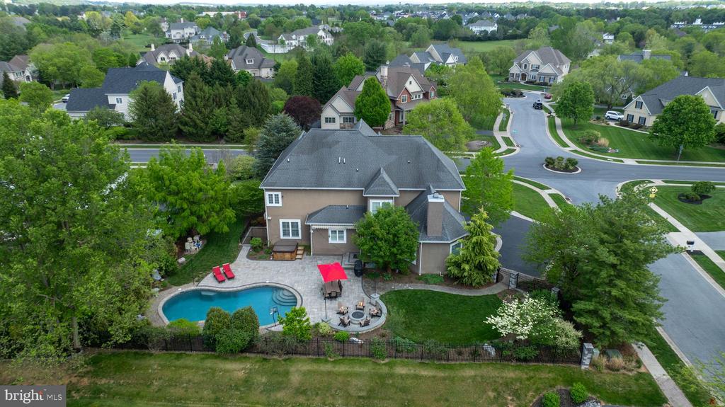 389 WHEATFIELD DRIVE