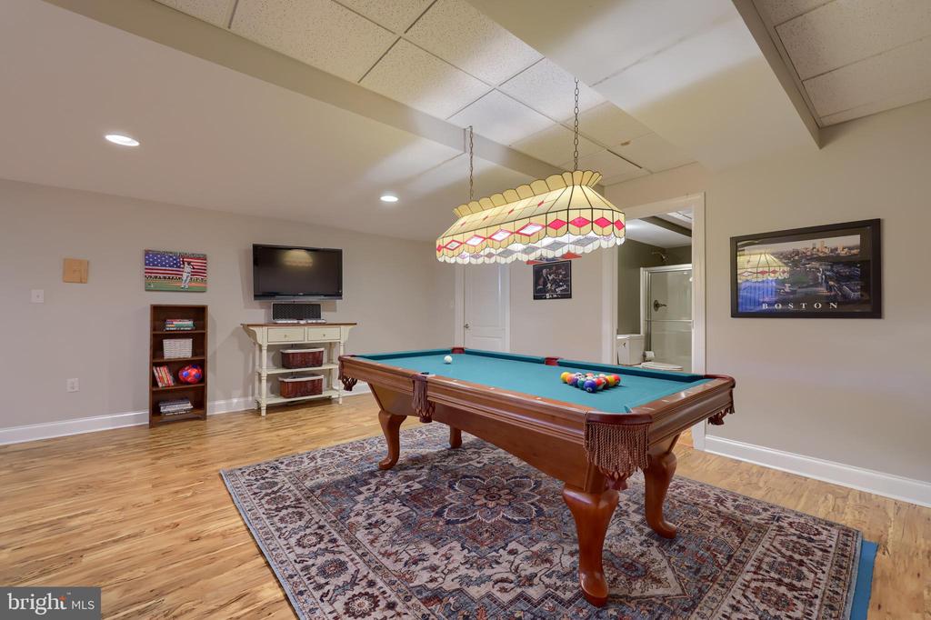 389 WHEATFIELD DRIVE