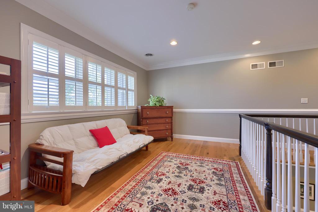 389 WHEATFIELD DRIVE