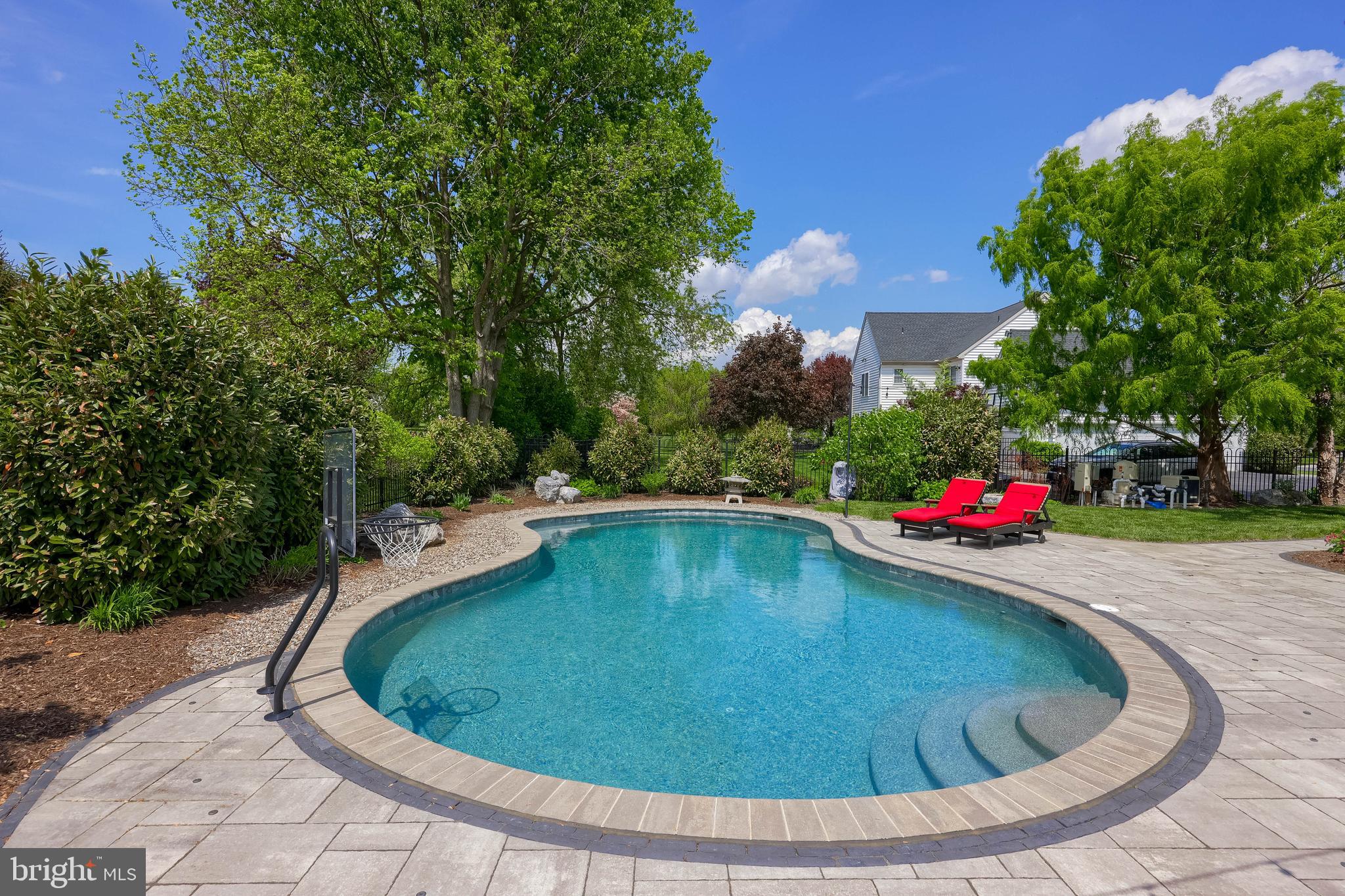 389 WHEATFIELD DRIVE