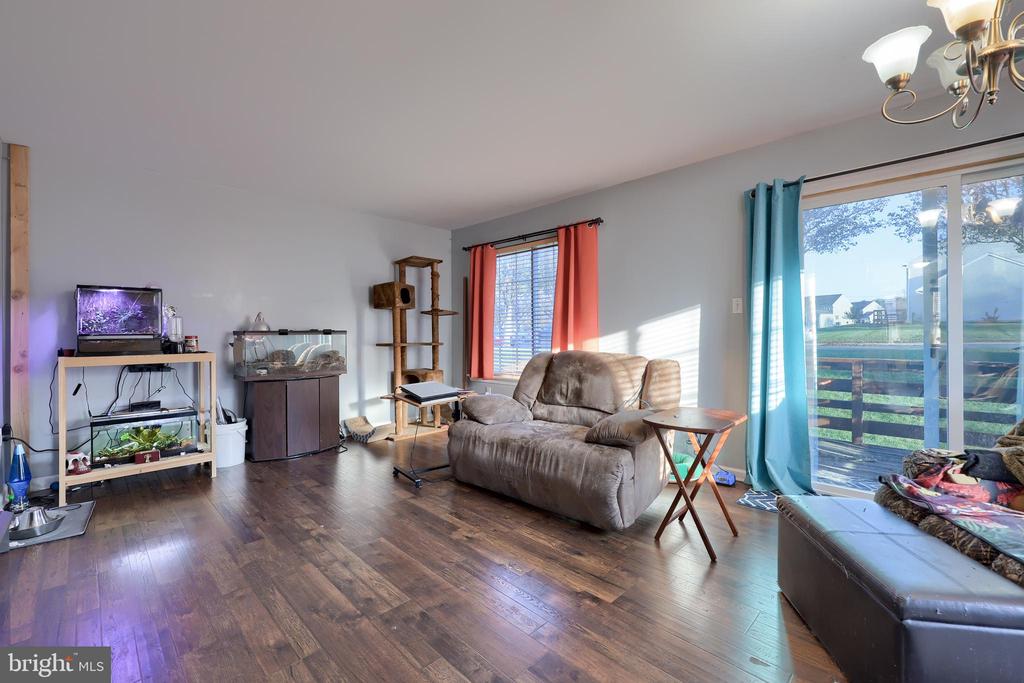 4032 BRADFORD CIRCLE 33
