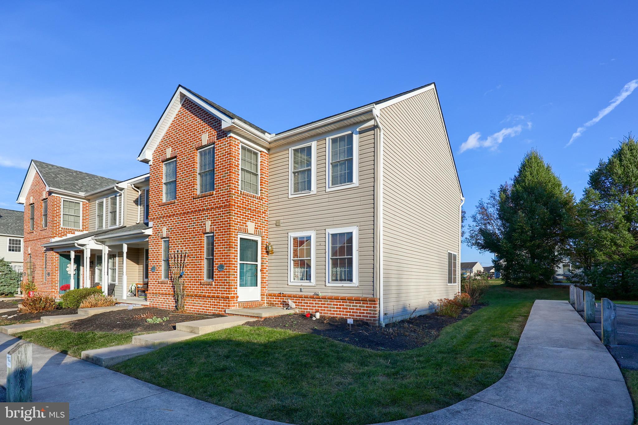 4032 BRADFORD CIRCLE 33