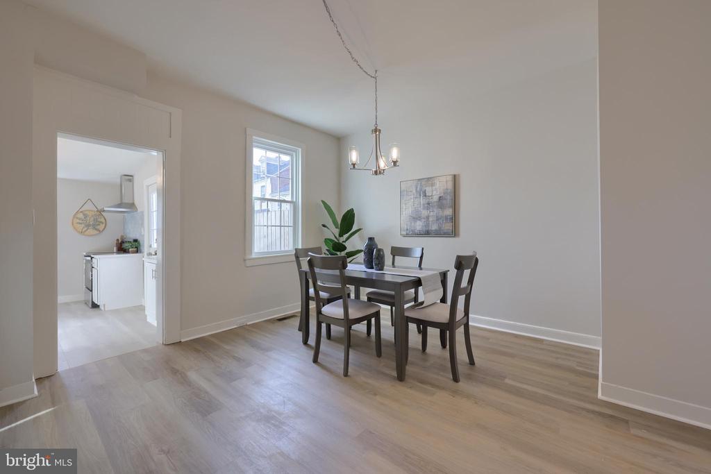 29 N PLUM STREET
