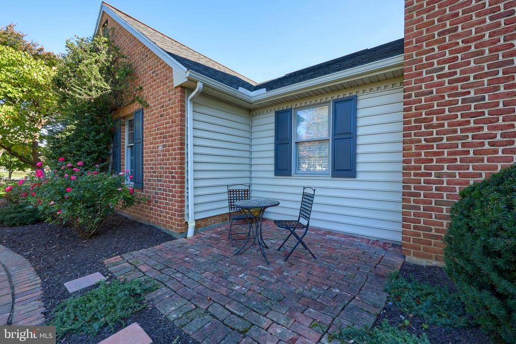 561 RANDOLPH DRIVE