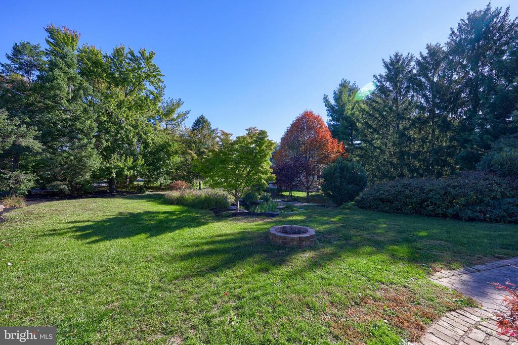 561 RANDOLPH DRIVE