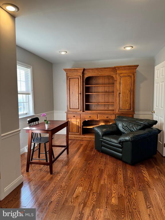 561 RANDOLPH DRIVE
