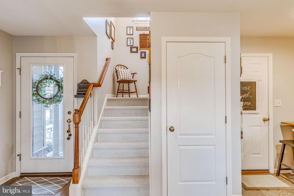124 FIELDCREST LANE