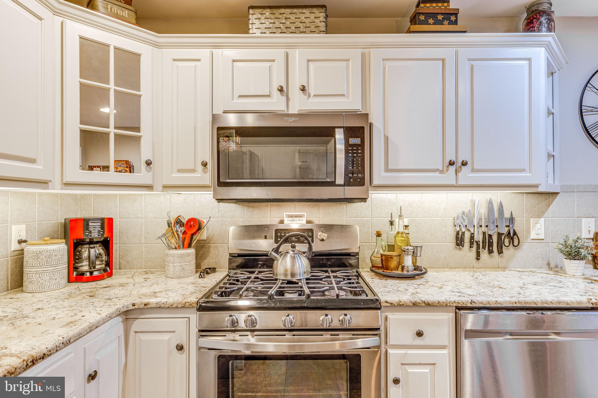 124 FIELDCREST LANE