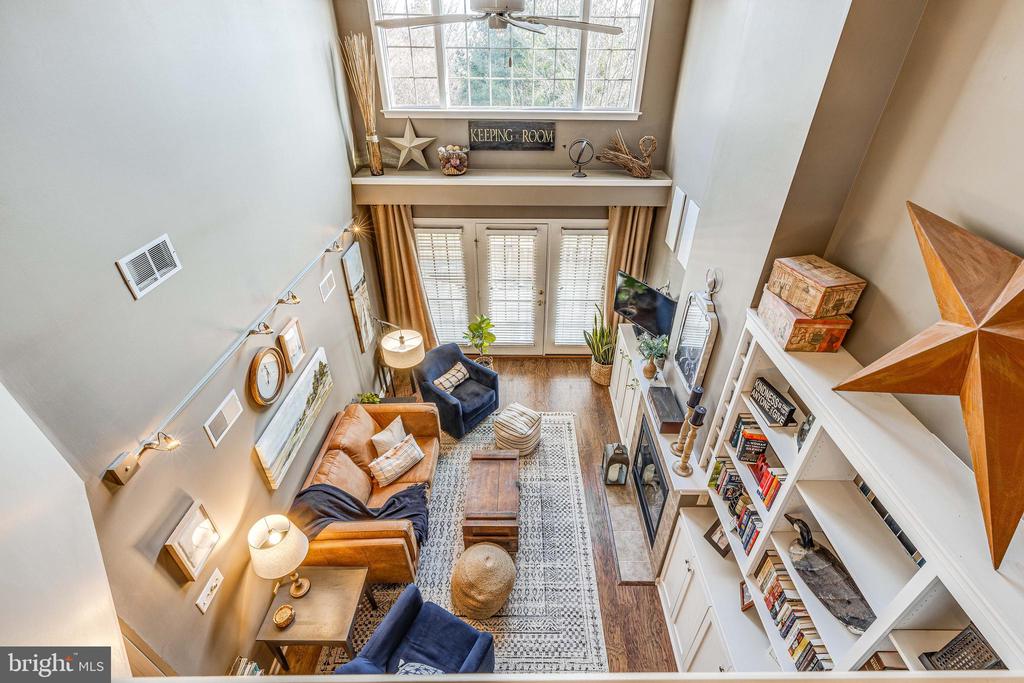 124 FIELDCREST LANE