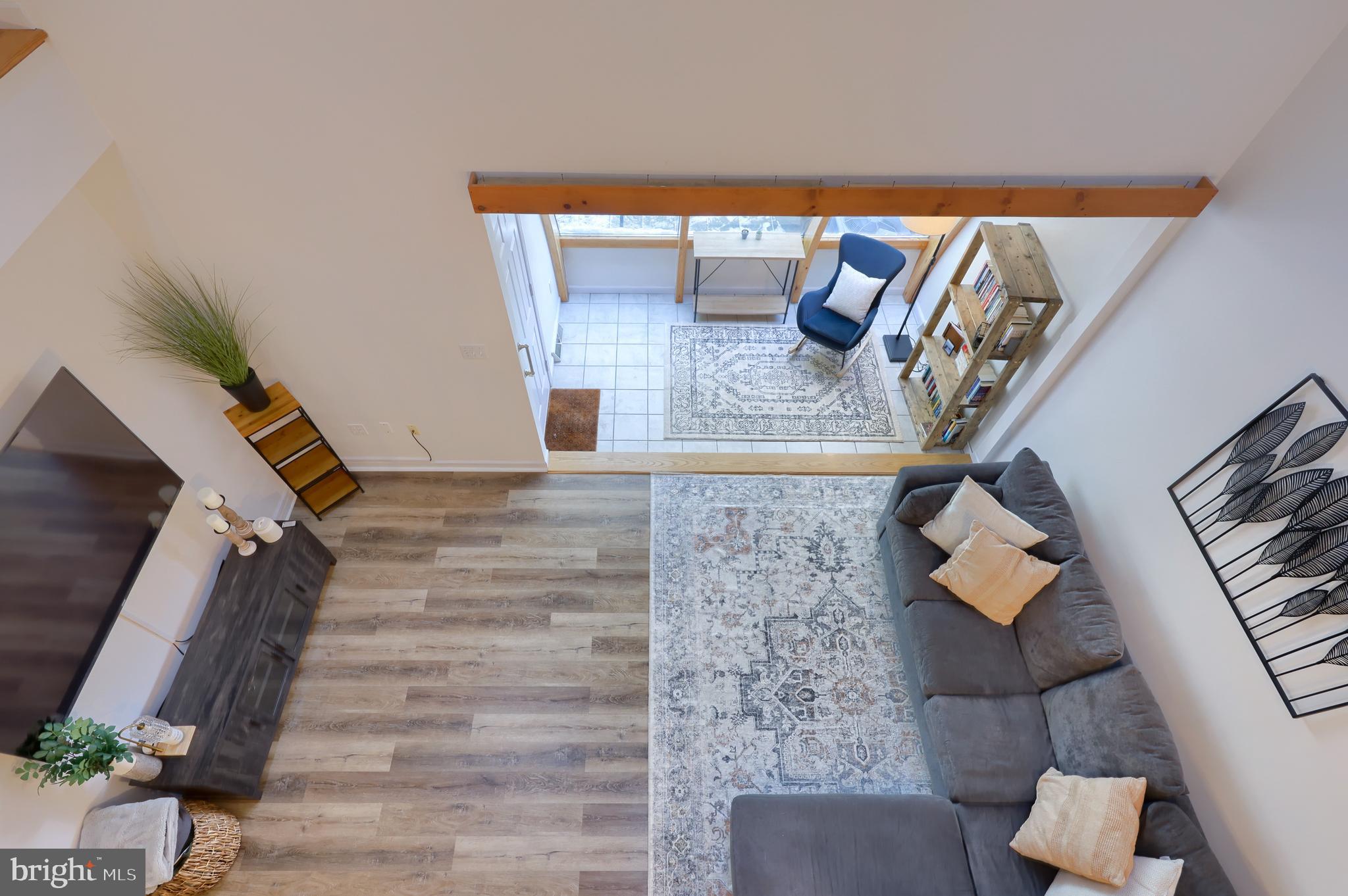 115 PEPPERTON COURT
