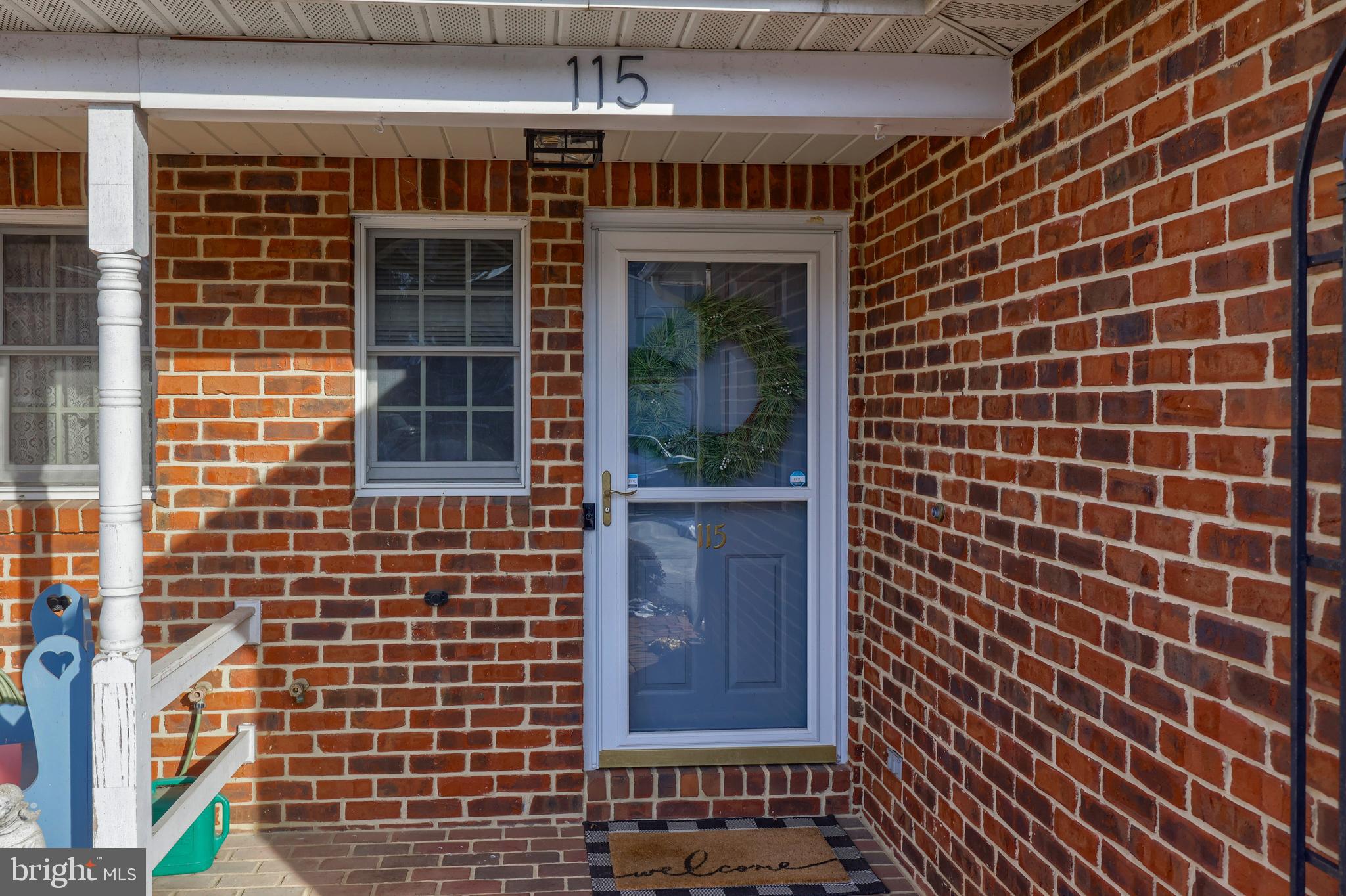 115 PEPPERTON COURT