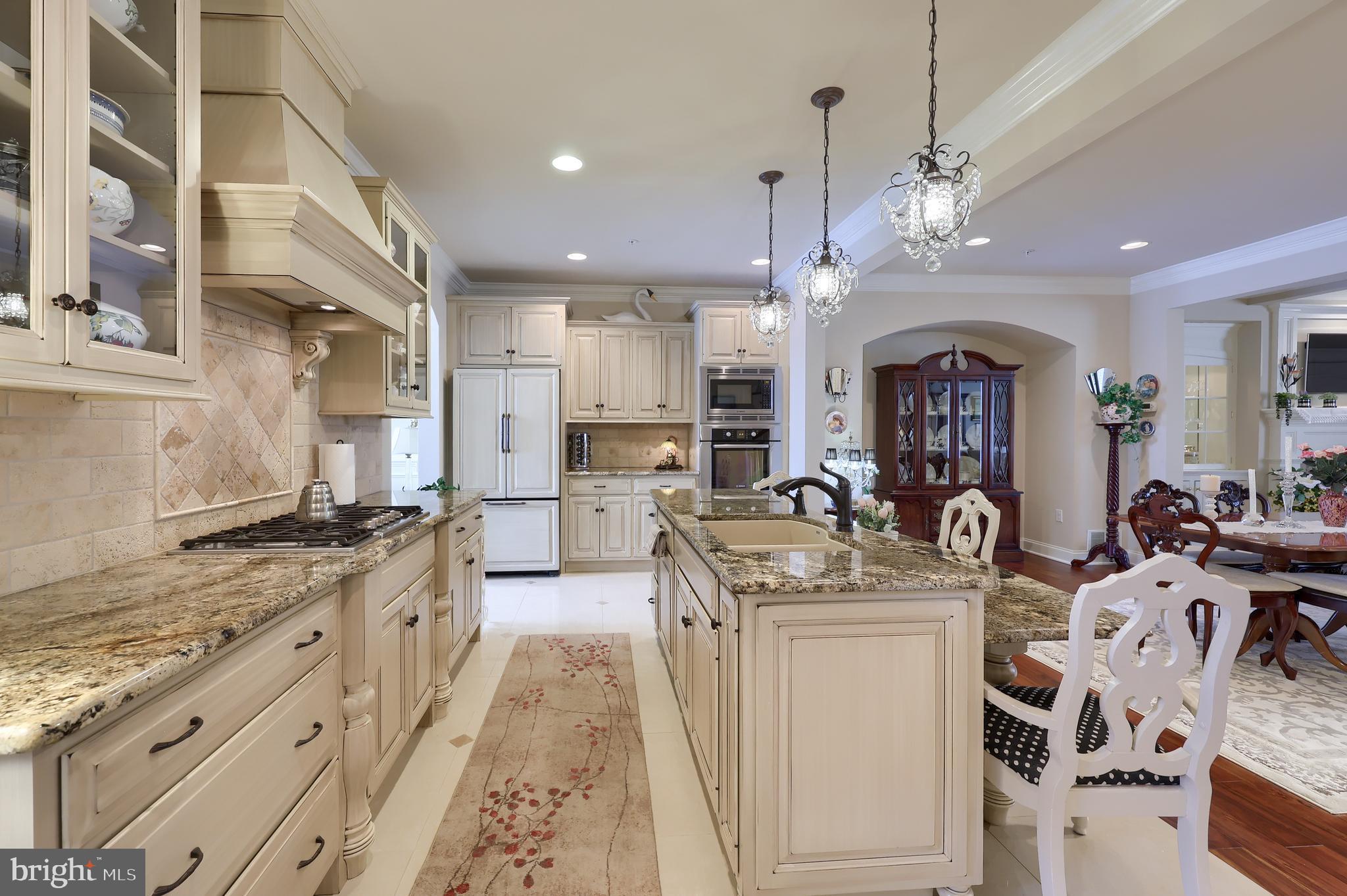 2589 CAMAS LANE