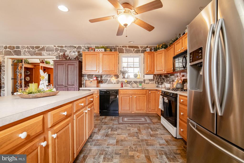 3601 WILDFLOWER LANE