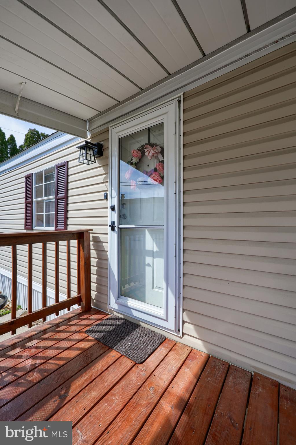 7 DOUGLASS LANE