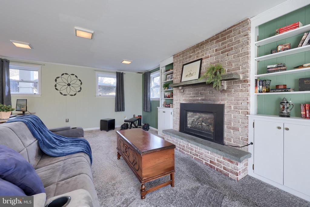 455 N DUKE STREET