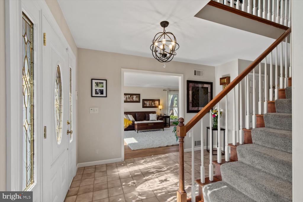 702 BUCKWOOD LANE