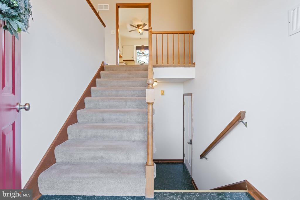 610 W CHURCH ROAD