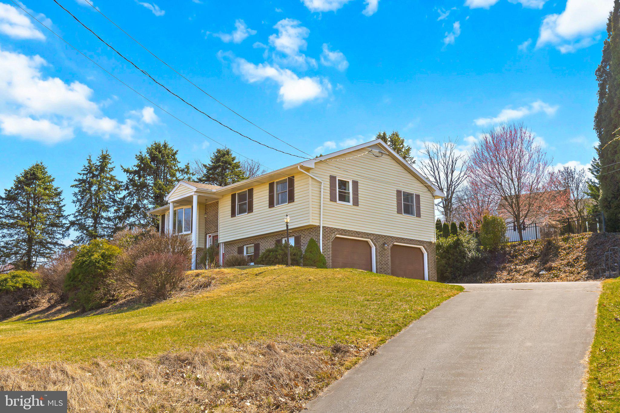 610 W CHURCH ROAD