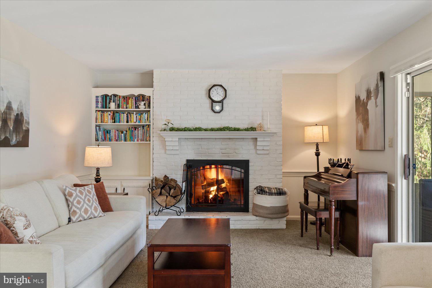 442 WETHERBURN DRIVE