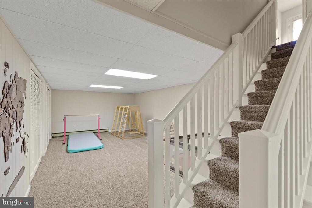 442 WETHERBURN DRIVE