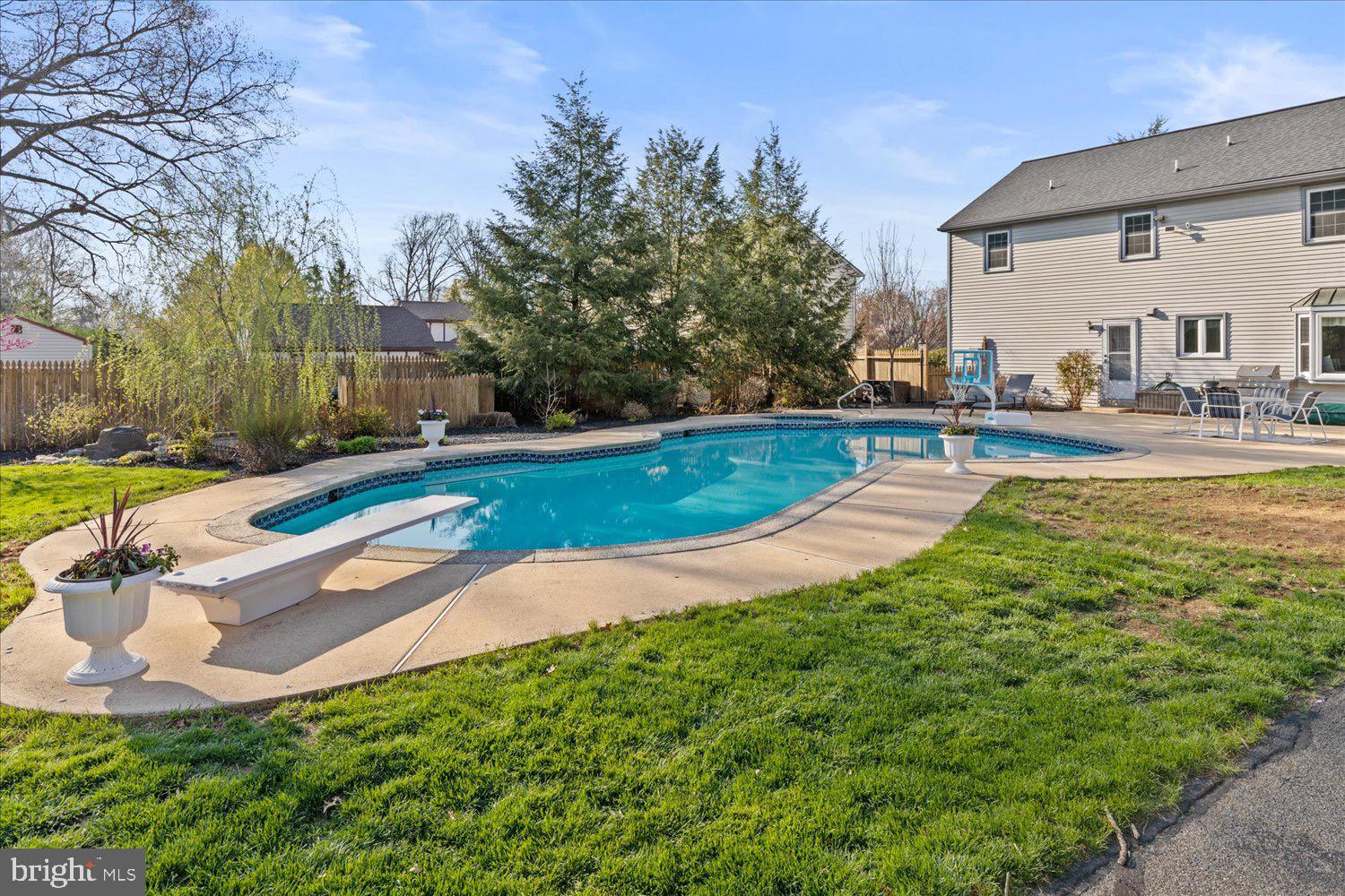 442 WETHERBURN DRIVE