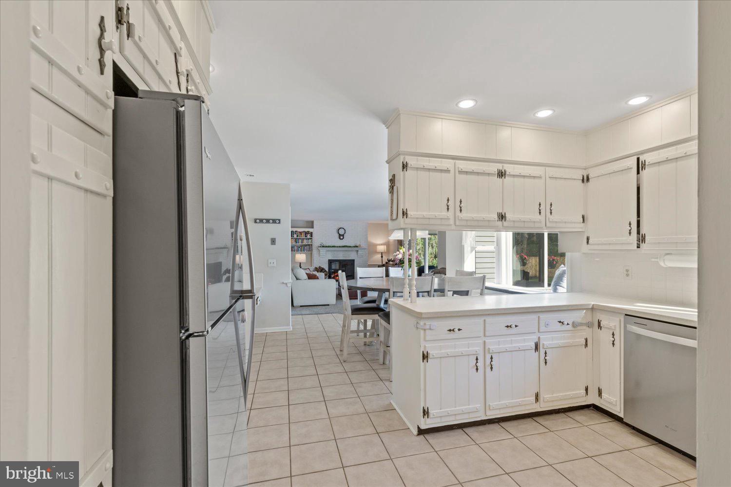 442 WETHERBURN DRIVE