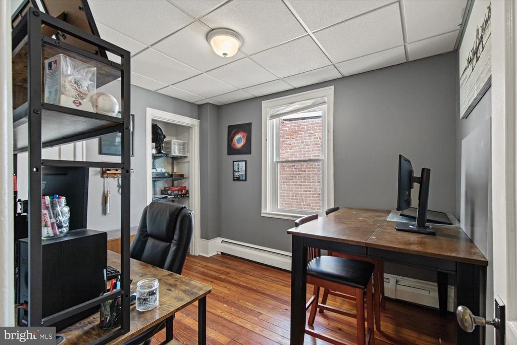 609 PEARL STREET