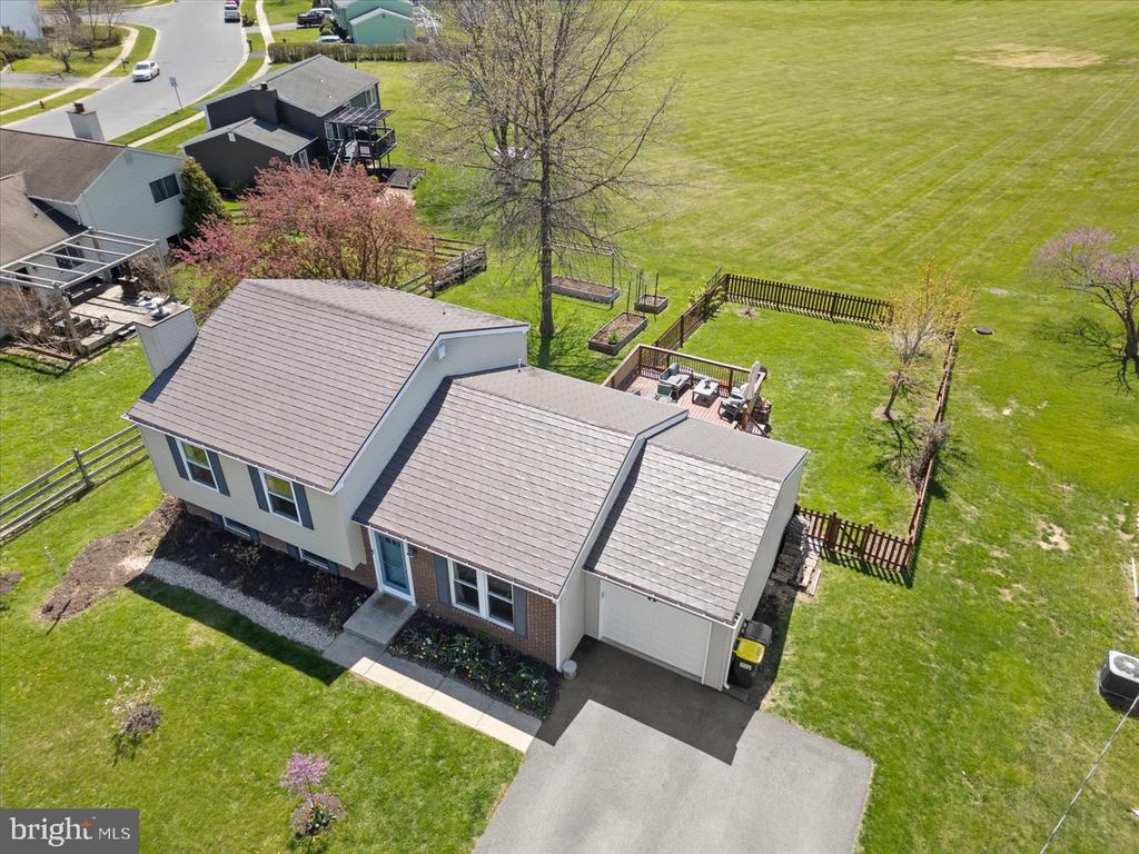 212 PETERSBURG ROAD
