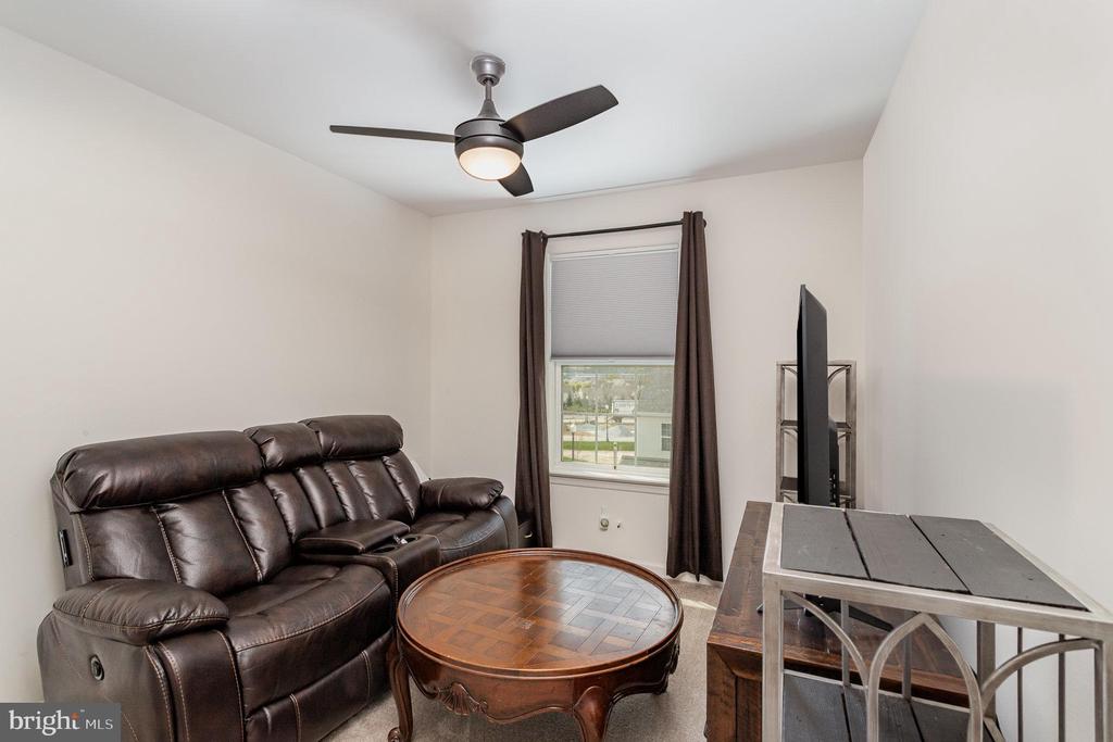 2445 ARTESIAN WAY