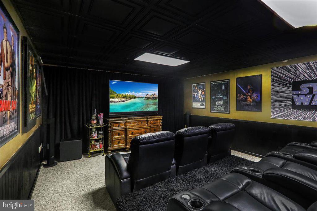 520 STONEHENGE DRIVE