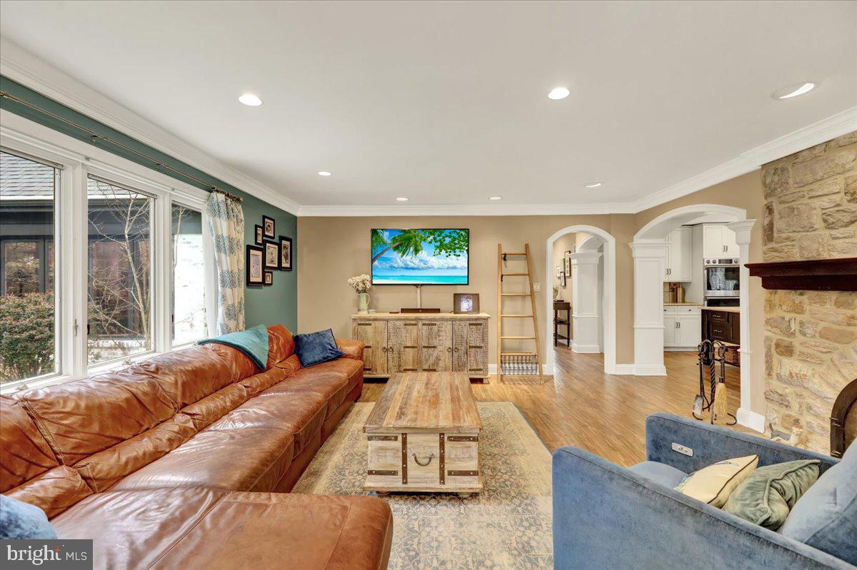 520 STONEHENGE DRIVE