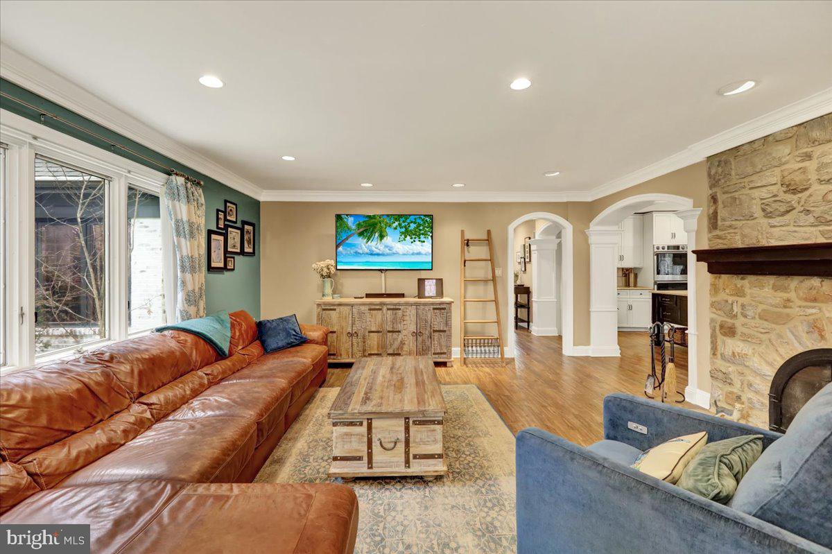 520 STONEHENGE DRIVE