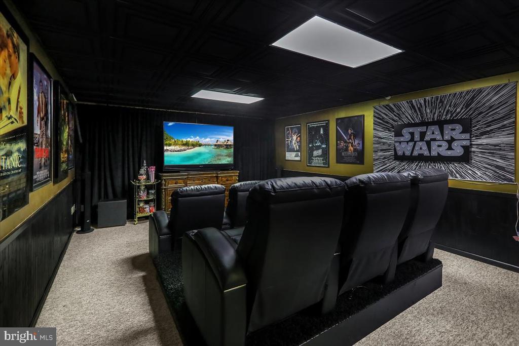 520 STONEHENGE DRIVE