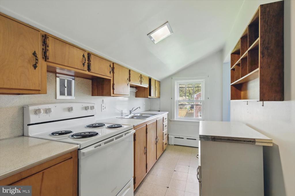 103 PLEASURE ROAD