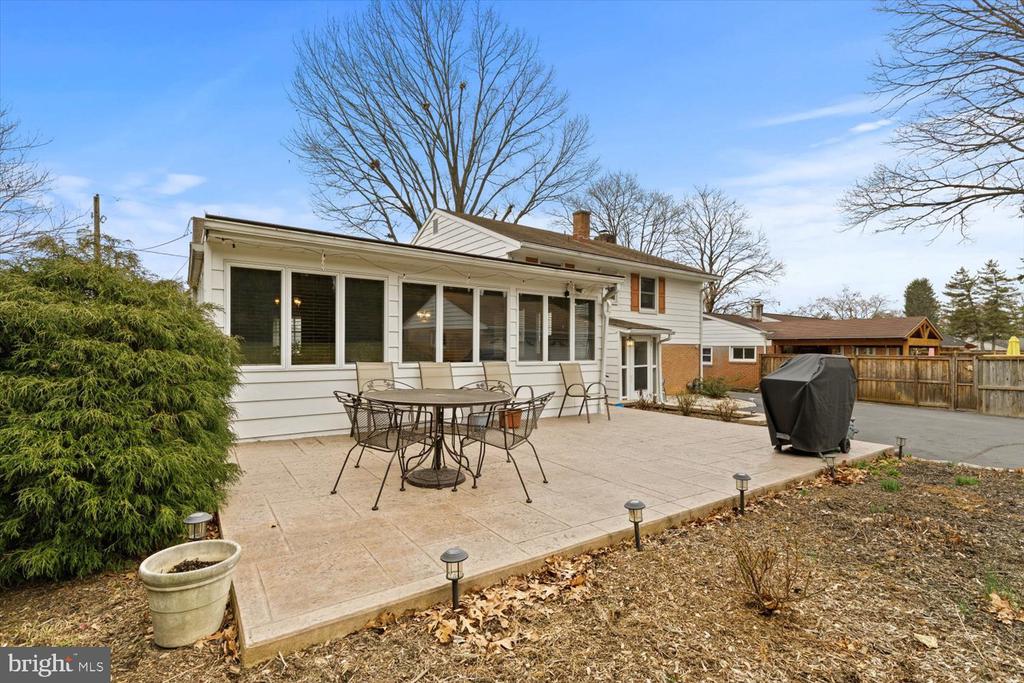 436 MANOR VIEW DRIVE