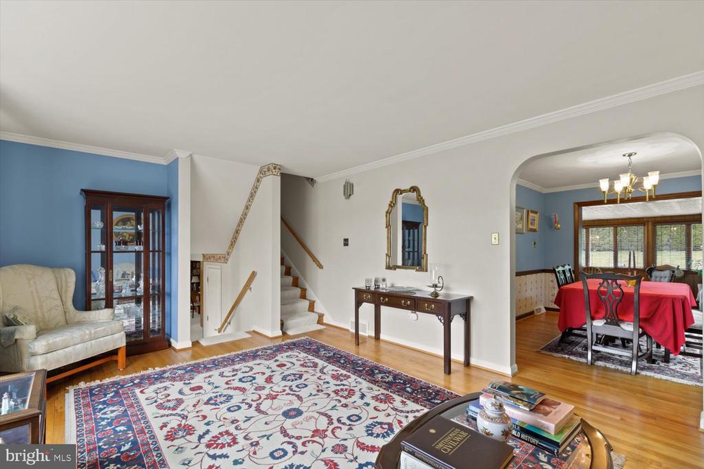 436 MANOR VIEW DRIVE