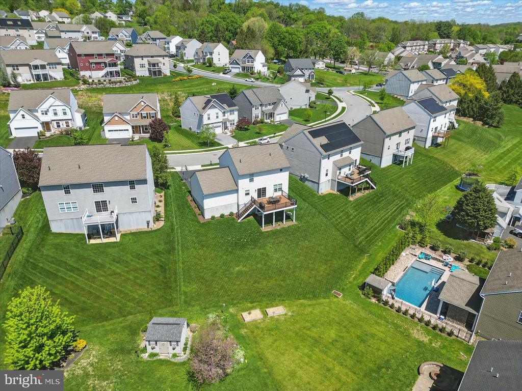 3931 ARCHER LANE